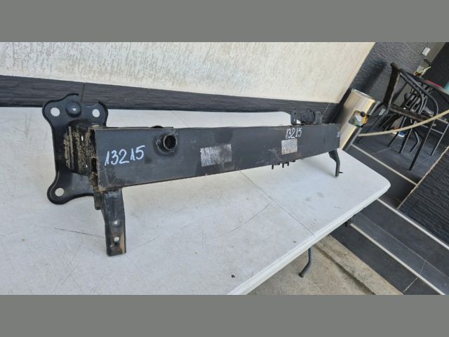 bontott KIA SPORTAGE Első Lökhárító Merevítő (Fém)