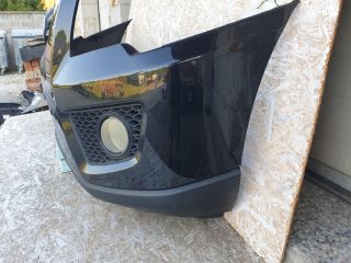 bontott KIA SPORTAGE Első Lökhárító (Részeivel)