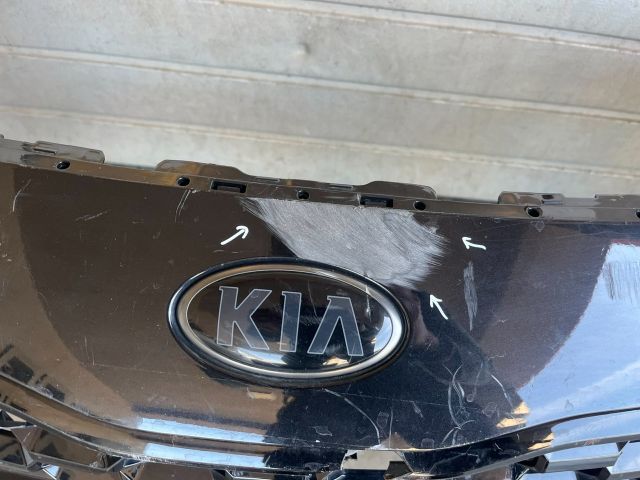 bontott KIA SPORTAGE Első Lökhárító (Üresen)