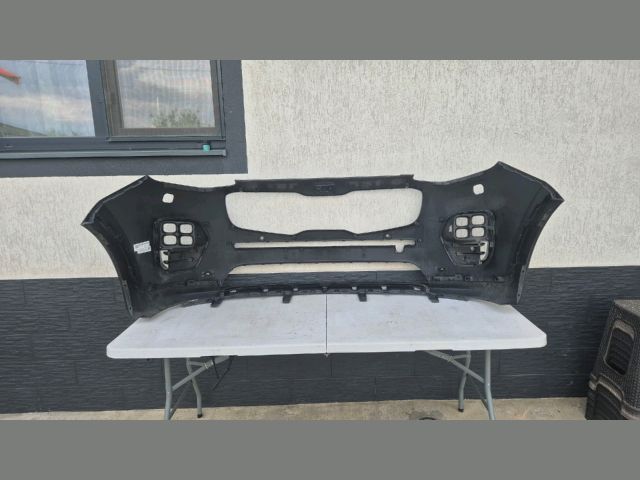 bontott KIA SPORTAGE Első Lökhárító (Üresen)