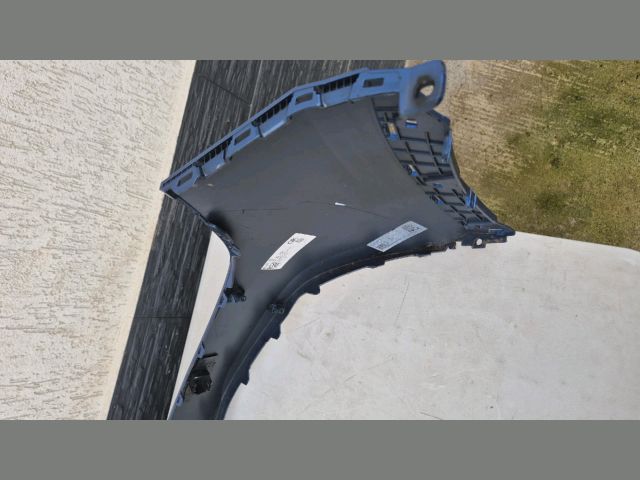 bontott KIA SPORTAGE Első Lökhárító (Üresen)