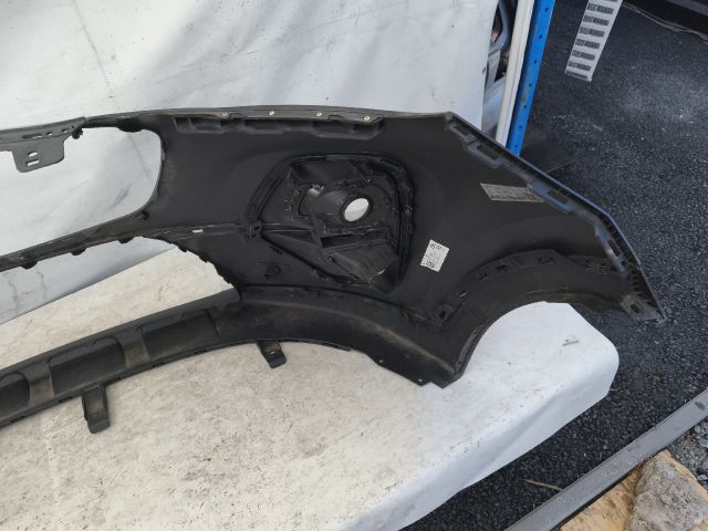 bontott KIA SPORTAGE Első Lökhárító (Üresen)