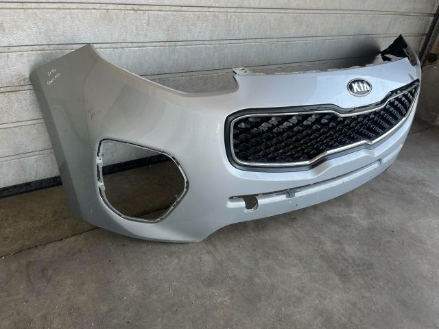 bontott KIA SPORTAGE Első Lökhárító (Üresen)