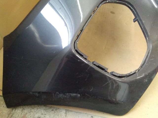 bontott KIA SPORTAGE Első Lökhárító (Üresen)