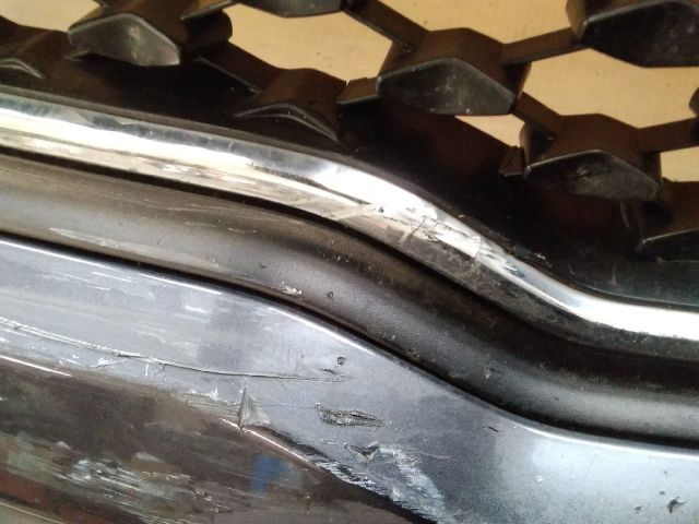 bontott KIA SPORTAGE Első Lökhárító (Üresen)