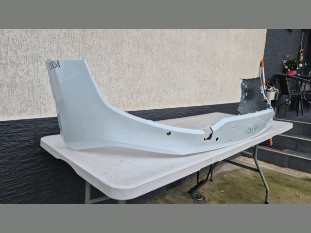 bontott KIA SPORTAGE Első Lökhárító (Üresen)