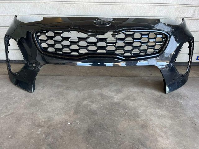 bontott KIA SPORTAGE Első Lökhárító (Üresen)