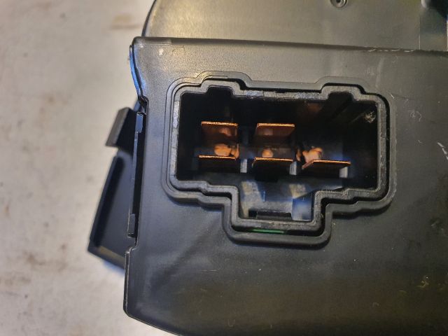 bontott KIA SPORTAGE Fűtéskapcsoló (manuális klímás)