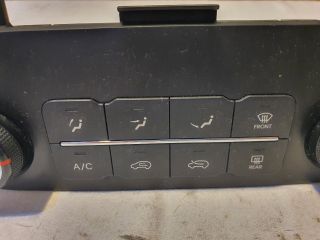 bontott KIA SPORTAGE Fűtéskapcsoló (manuális klímás)