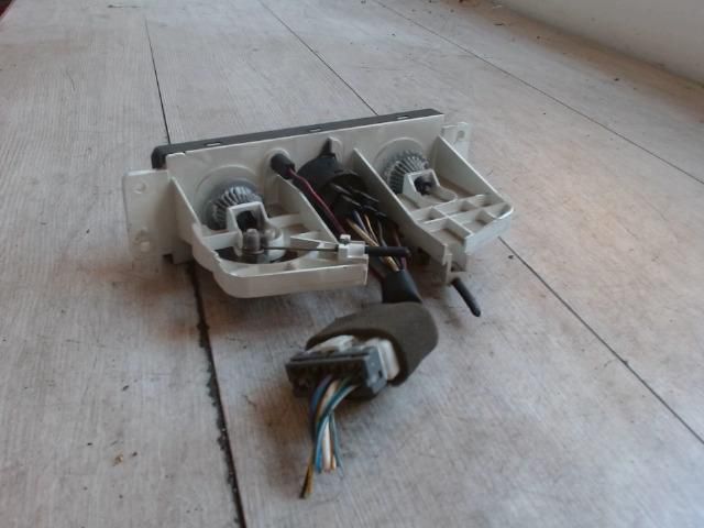 bontott KIA SPORTAGE Fűtéskapcsoló