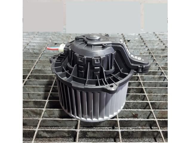 bontott KIA SPORTAGE Fűtőmotor (Klímás)