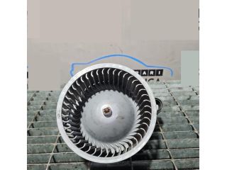 bontott KIA SPORTAGE Fűtőmotor (Klímás)