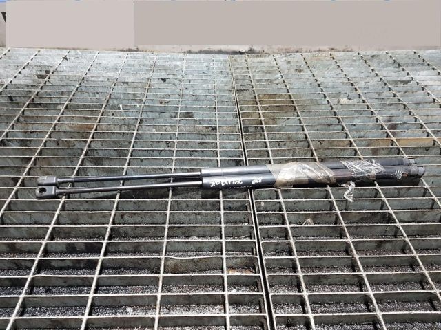 bontott KIA SPORTAGE Gázrugós Kitámasztó Teleszkóp Csomagtérajtó (Pozíciófüggetlen)