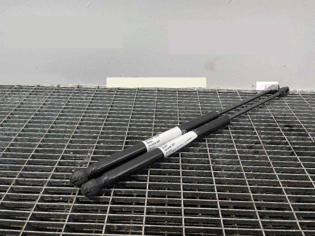 bontott KIA SPORTAGE Gázrugós Kitámasztó Teleszkóp Csomagtérajtó (Pozíciófüggetlen)