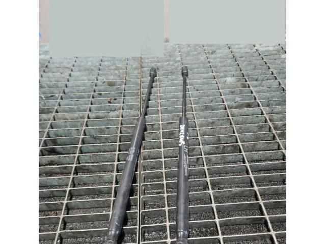 bontott KIA SPORTAGE Gázrugós Kitámasztó Teleszkóp Csomagtérajtó (Pozíciófüggetlen)