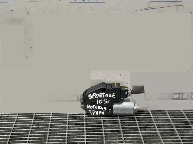 bontott KIA SPORTAGE Hátsó Ablaktörlő Motor