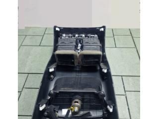 bontott KIA SPORTAGE Hátsó középső Szellőző