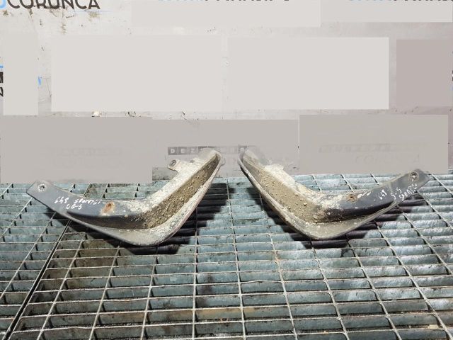 bontott KIA SPORTAGE Hátsó Sárvédő Gumi Pár