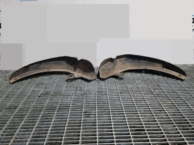 bontott KIA SPORTAGE Hátsó Sárvédő Gumi Pár