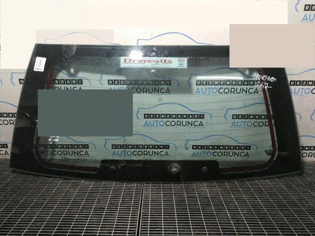 bontott KIA SPORTAGE Hátsó Szélvédő