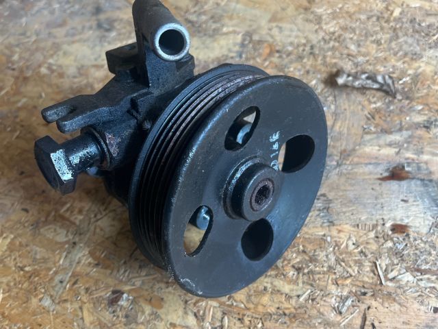 bontott KIA SPORTAGE Hidraulika Szivattyú