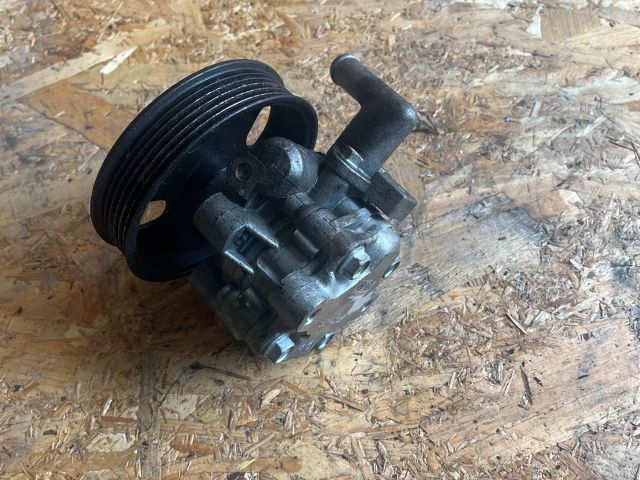 bontott KIA SPORTAGE Hidraulika Szivattyú