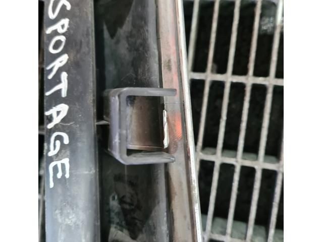 bontott KIA SPORTAGE Hűtőrács