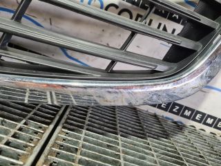 bontott KIA SPORTAGE Hűtőrács