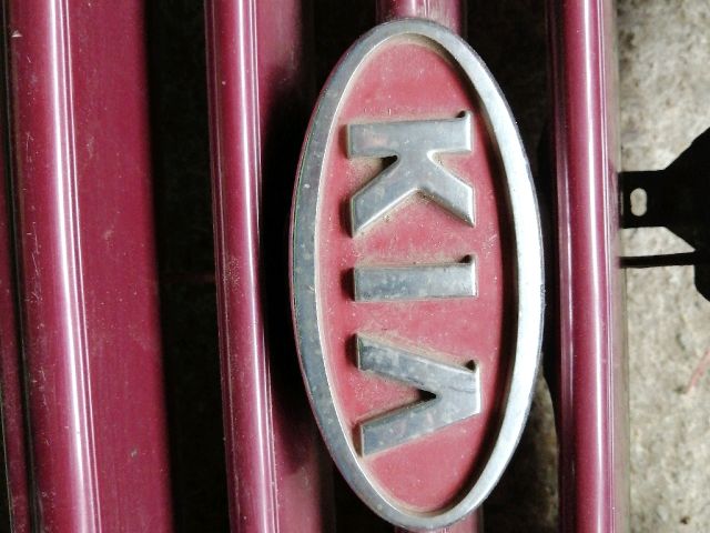 bontott KIA SPORTAGE Hűtőrács