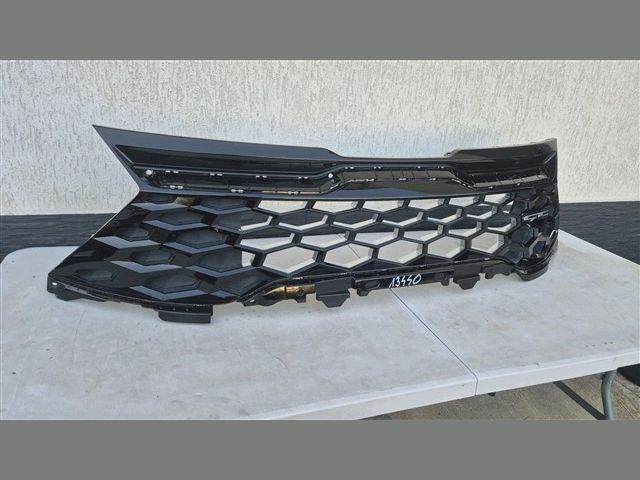 bontott KIA SPORTAGE Hűtőrács