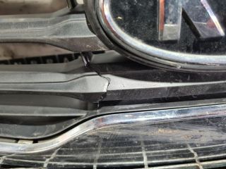 bontott KIA SPORTAGE Hűtőrács