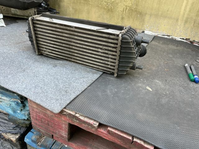 bontott KIA SPORTAGE Intercooler