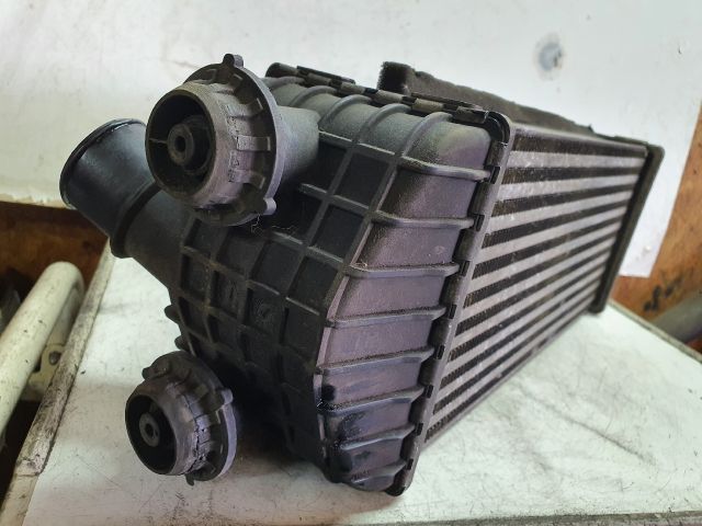 bontott KIA SPORTAGE Intercooler