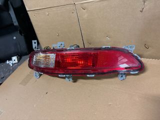 bontott KIA SPORTAGE Jobb Alsó Hátsó Lámpa