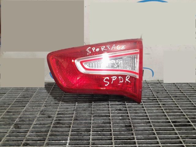 bontott KIA SPORTAGE Jobb Belső Hátsó Lámpa