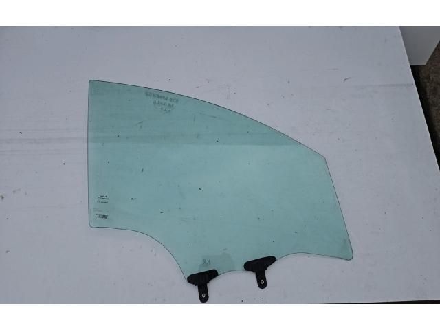 bontott KIA SPORTAGE Jobb első Ablak