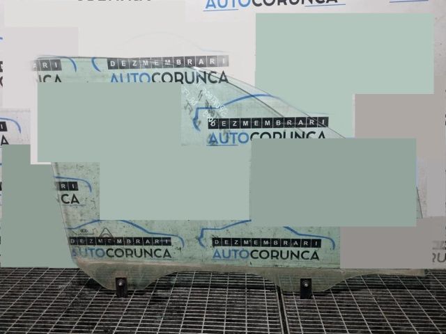 bontott KIA SPORTAGE Jobb első Ablak