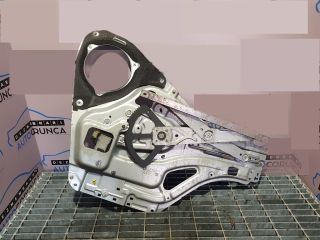 bontott KIA SPORTAGE Jobb első Ablakemelő Szerkezet (Elektromos)