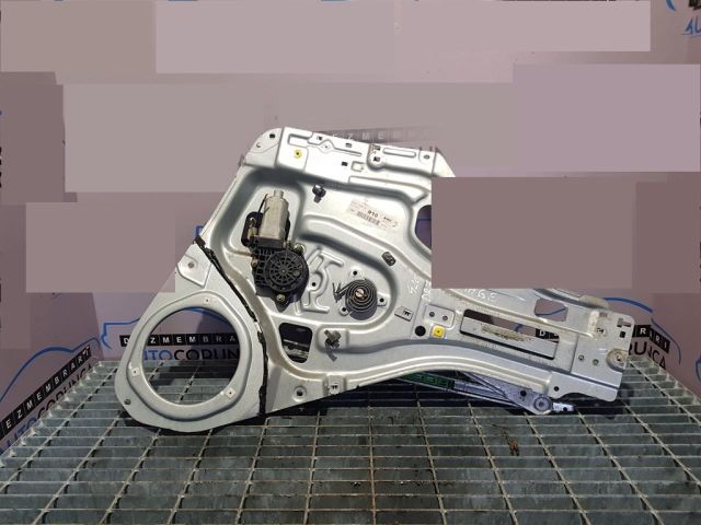 bontott KIA SPORTAGE Jobb első Ablakemelő Szerkezet (Elektromos)