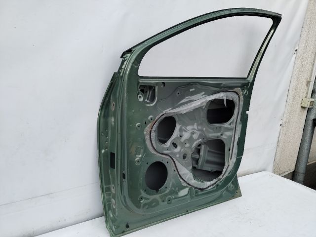 bontott KIA SPORTAGE Jobb első Ajtó (Üres lemez)