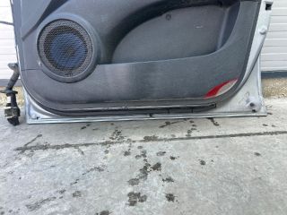 bontott KIA SPORTAGE Jobb első Ajtó (Üres lemez)