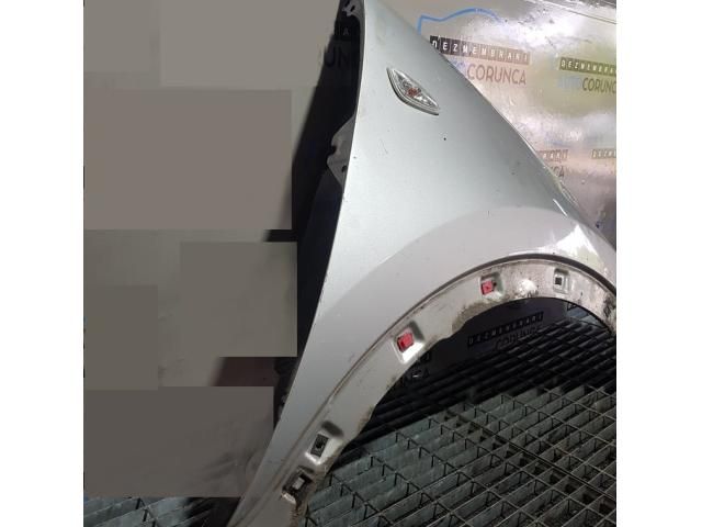 bontott KIA SPORTAGE Jobb első Sárvédő