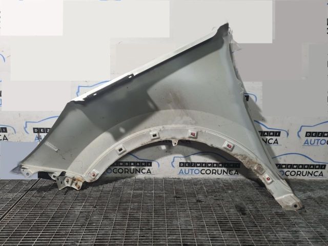 bontott KIA SPORTAGE Jobb első Sárvédő