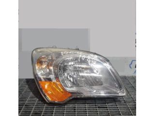 bontott KIA SPORTAGE Jobb Fényszóró