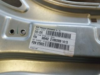 bontott KIA SPORTAGE Jobb hátsó Ablakemelő Szerkezet (Elektromos)