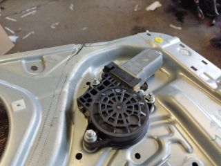 bontott KIA SPORTAGE Jobb hátsó Ablakemelő Szerkezet (Elektromos)