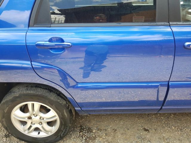 bontott KIA SPORTAGE Jobb hátsó Ajtó (Üres lemez)