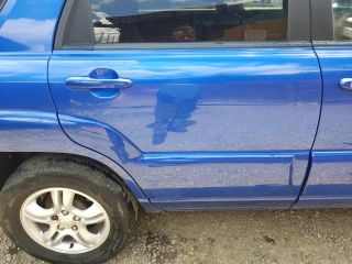 bontott KIA SPORTAGE Jobb hátsó Ajtó (Üres lemez)