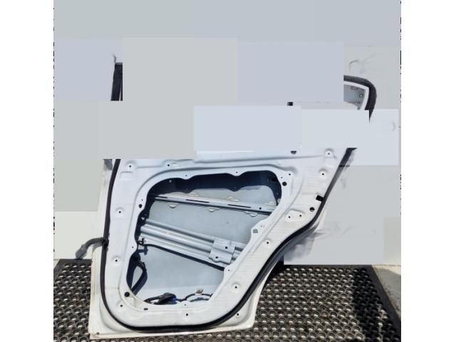 bontott KIA SPORTAGE Jobb hátsó Ajtó (Üres lemez)