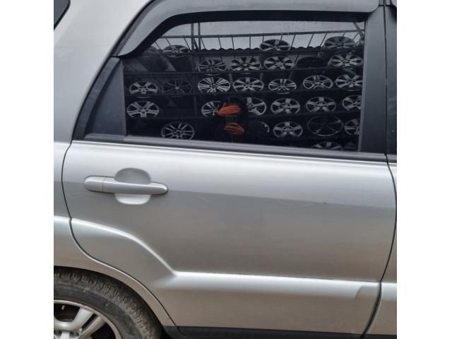 bontott KIA SPORTAGE Jobb hátsó Ajtó (Üres lemez)
